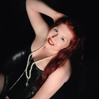 Amelie Bei Deluxe Massage More, Escort, Saarbrucken