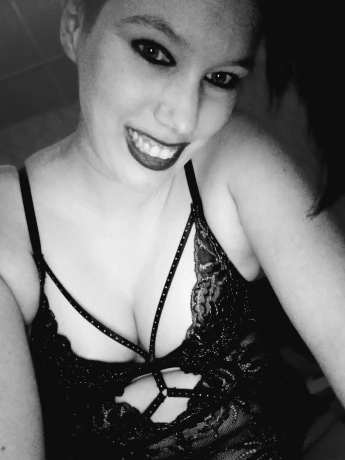 Hotchillibabe — 5 / 27