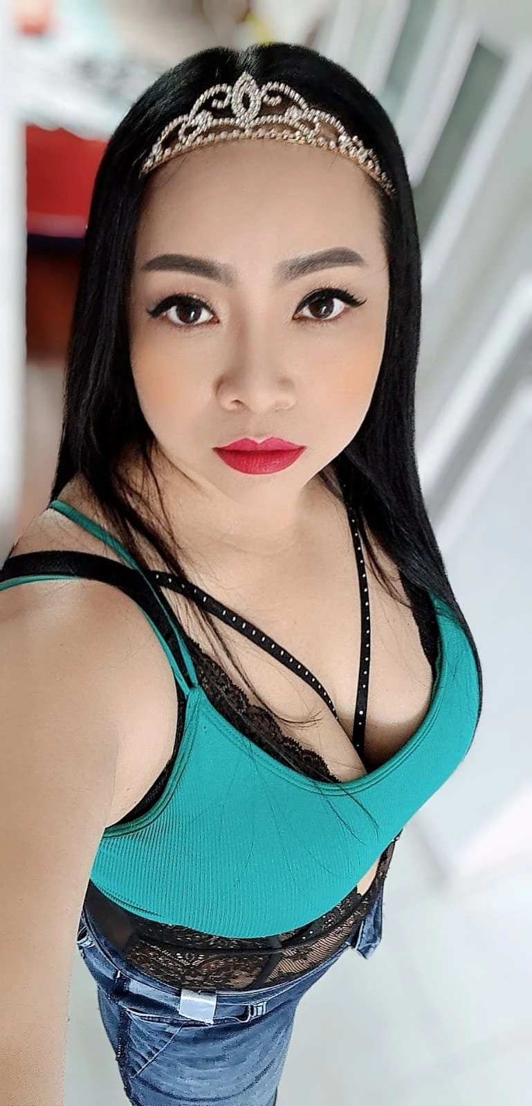 Nittaya — 3 / 8