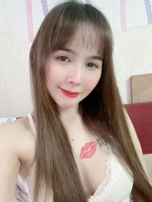 Minnie — 5 / 8