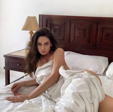 Luisa — 2 / 7