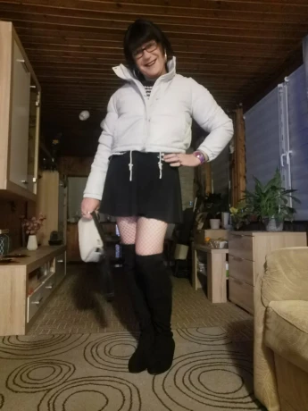 Carmen Judith — 6 / 11