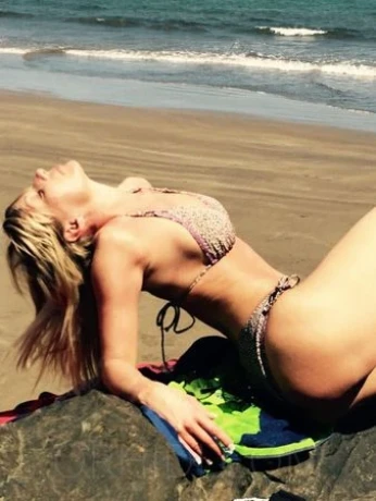 Anja Entspannte Erotische Massagen — 7 / 8