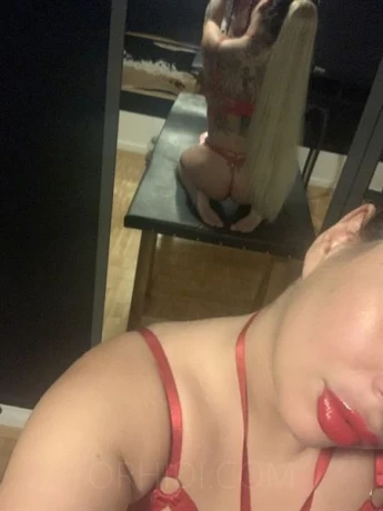 Deutsche Mina - 100% Original Fotos — 9 / 10