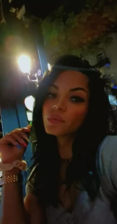 Queen Elizabeth — 9 / 14