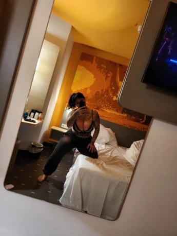 Natalia ganz privat & diskret — 2 / 4