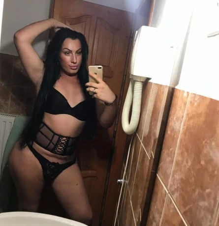 Trans Jessica... — 10 / 13