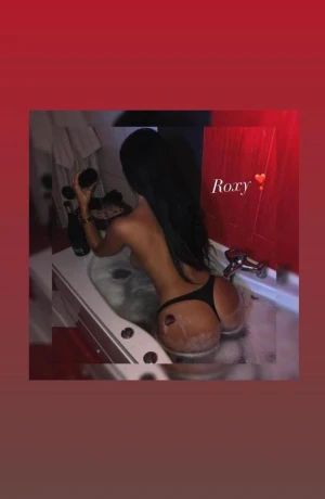 Roxy Party Girl — 2 / 4