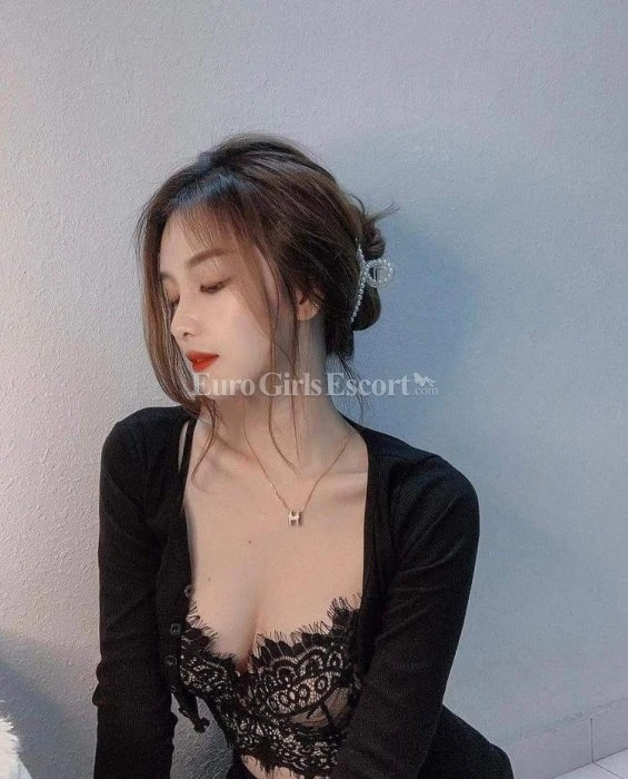 Sam — 2 / 3