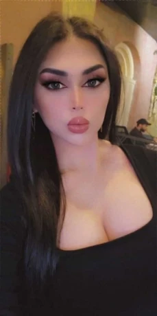 Shemale Haneen — 9 / 11