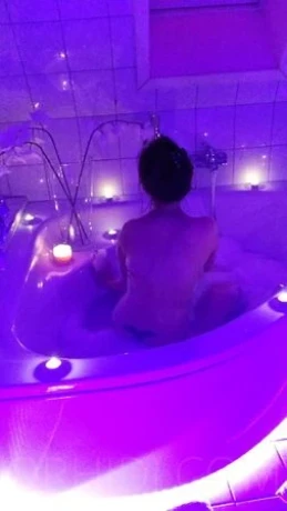 Haus Exotica — 7 / 13