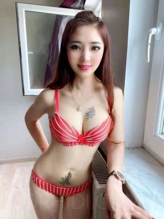 Lulu — 2 / 5