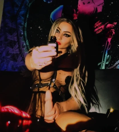 Mistress Lilyth Demon — 3 / 5