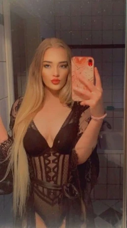 Helena Heisses Teeny Grl 18 — 3 / 5