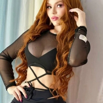 Sophia Martinelli, Escort, Paris