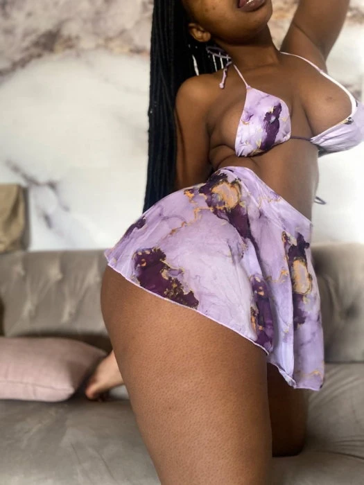 Lunalicious, Escort, Lodwar