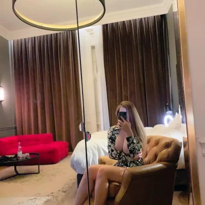 Freckled Busty Blonde Babe, Escort, Amsterdam