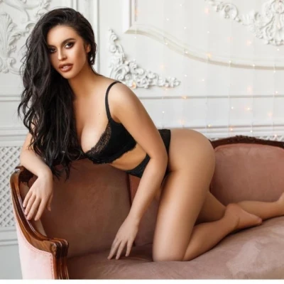 Kristy Massage, Escort, Istanbul