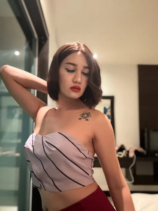 Yaya — 6 / 7