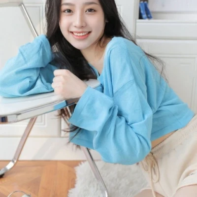 Nicole, Escort, Reading