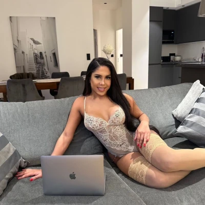 Amanda Lee, Escort, Dijon