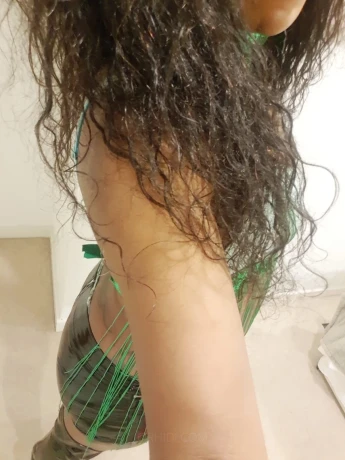 Bee Foxy — 11 / 17