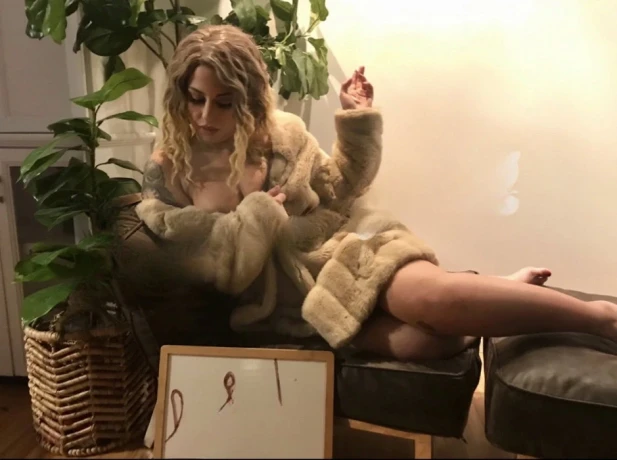 Summer Young — 4 / 5