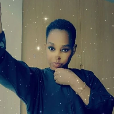 Emma, Escort, Muscat