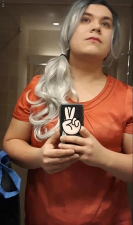 Alexa Bielefeld — 1 / 3