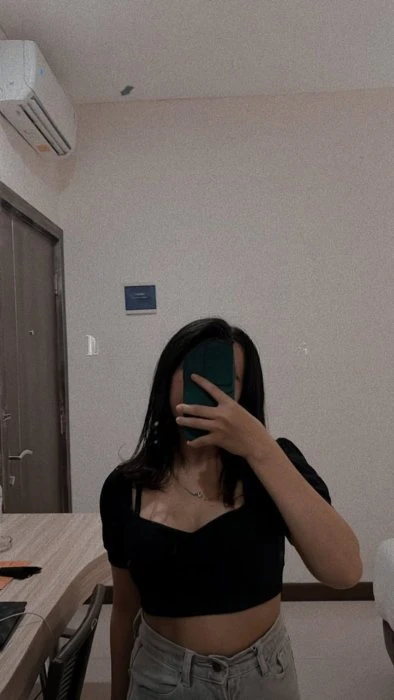 Jeniffer — 1 / 3
