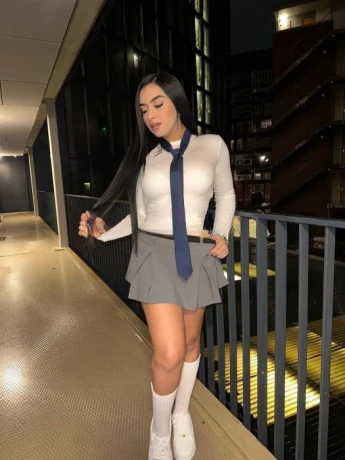 Amber — 5 / 8