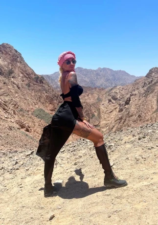 Маша — 16 / 27