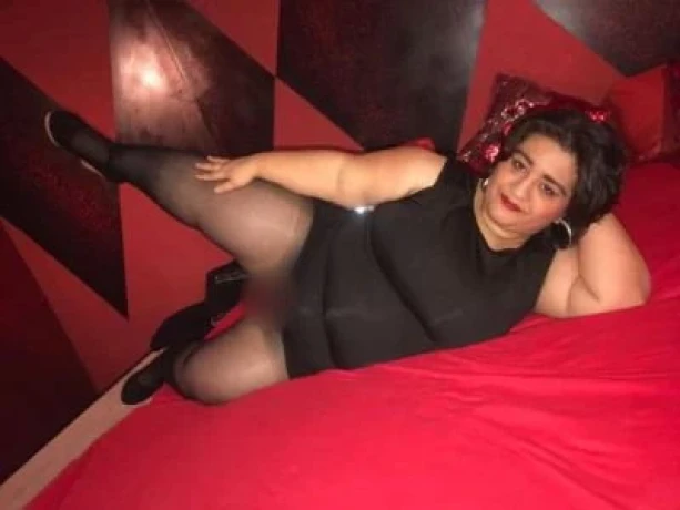 Sexinatascha — 2 / 3