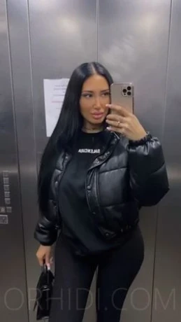 Deutsche Maya — 6 / 9