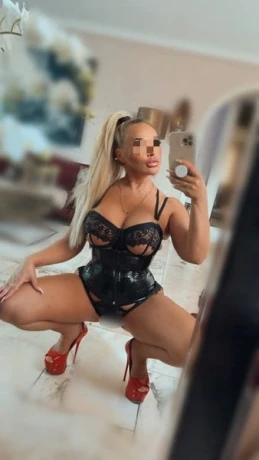 Lady Natalia — 18 / 22