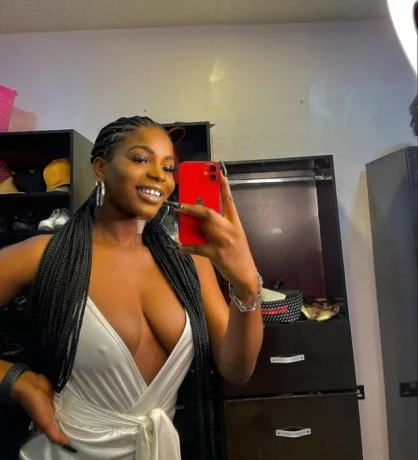 Lori Pills — 1 / 3