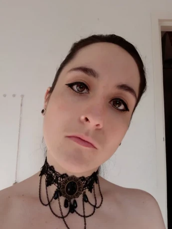 Katie Spark — 2 / 6