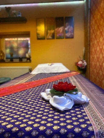 Rose Top Massage per WhatsApp — 8 / 9