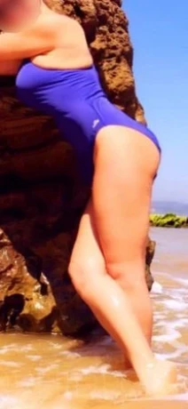 Bildhübsche nette Kelly privat! — 2 / 6