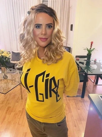 Trans Rio Van Lopez — 12 / 16