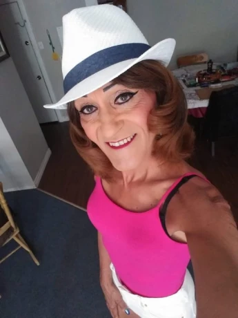 Selena Diamond — 3 / 11