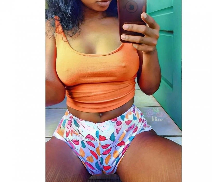 Sandy, Escort, Accra
