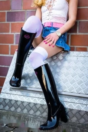 Miss Rebecca — 11 / 12