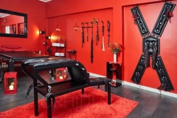 Studio Dornenschloss-das Allround- Service-Studio — 9 / 15