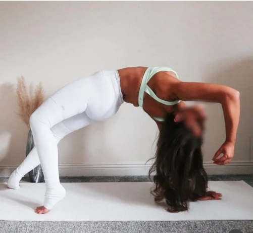 Elle James — 1 / 3