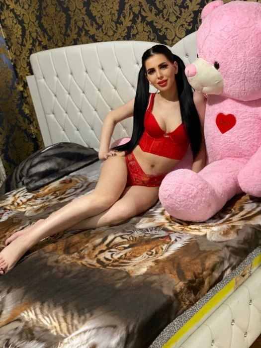 Andreea — 6 / 11