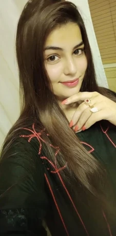 Dipika Singh — 2 / 4