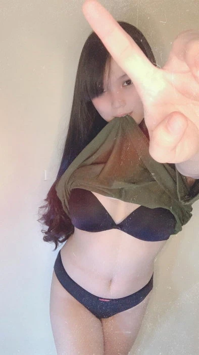Paula, Escort, Dasmariñas