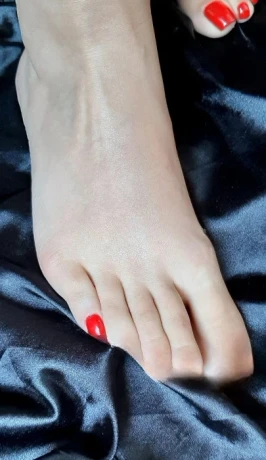 Mistress Vika — 3 / 5