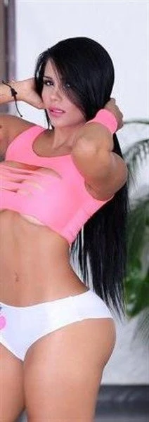 Esmeralda Deepthroat — 5 / 18